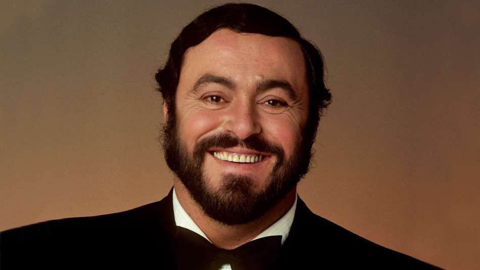 Pavarotti-Luciano-photo